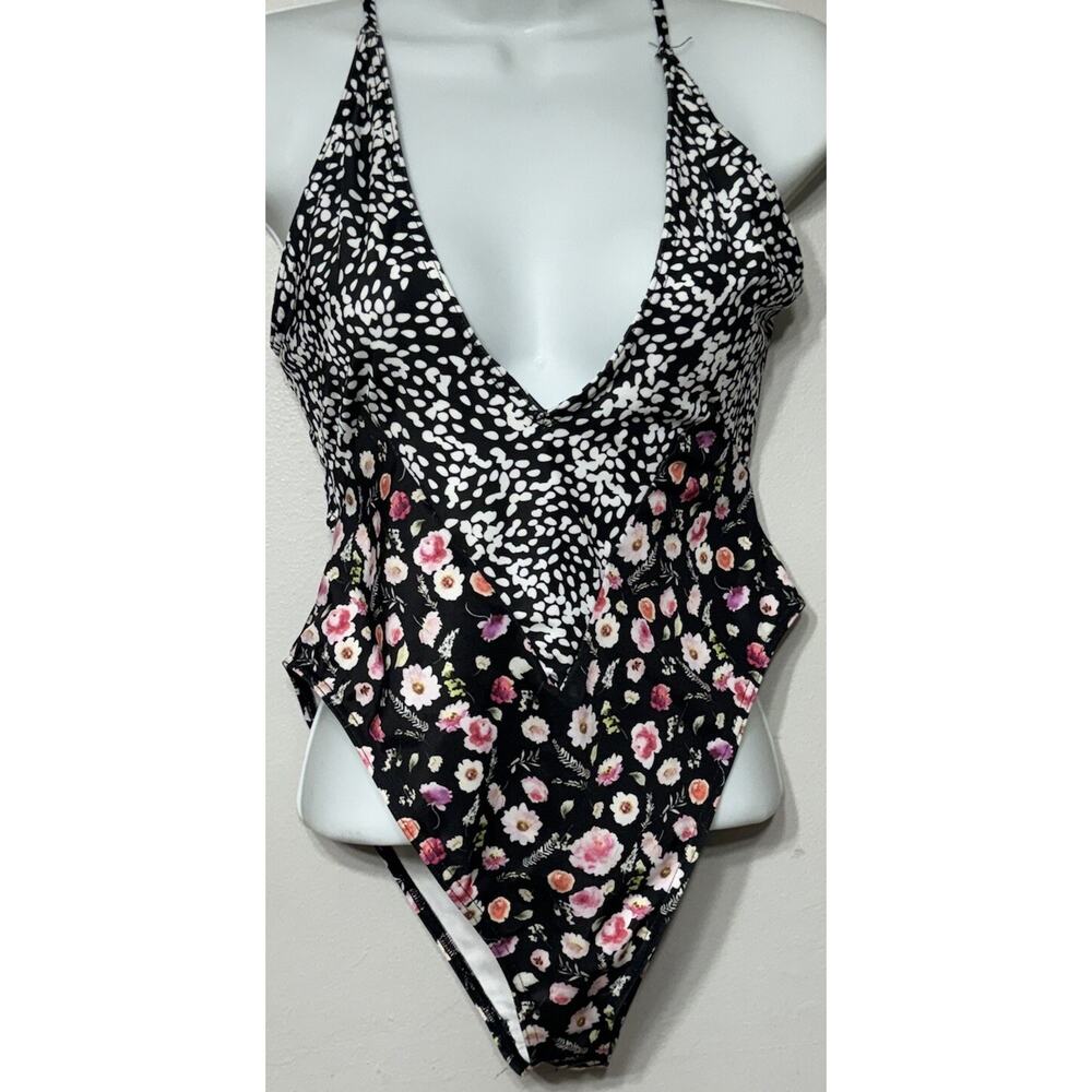NASTY GAL Swimsuit Women’s Size 6 Strappy Floral One-Piece V-neck Cut Out New